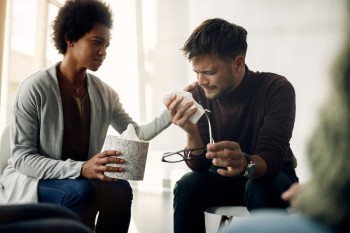 Clínica de Recuperação Involuntária em Água Funda