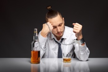 Internação Involuntária Alcoolismo na Saúde
