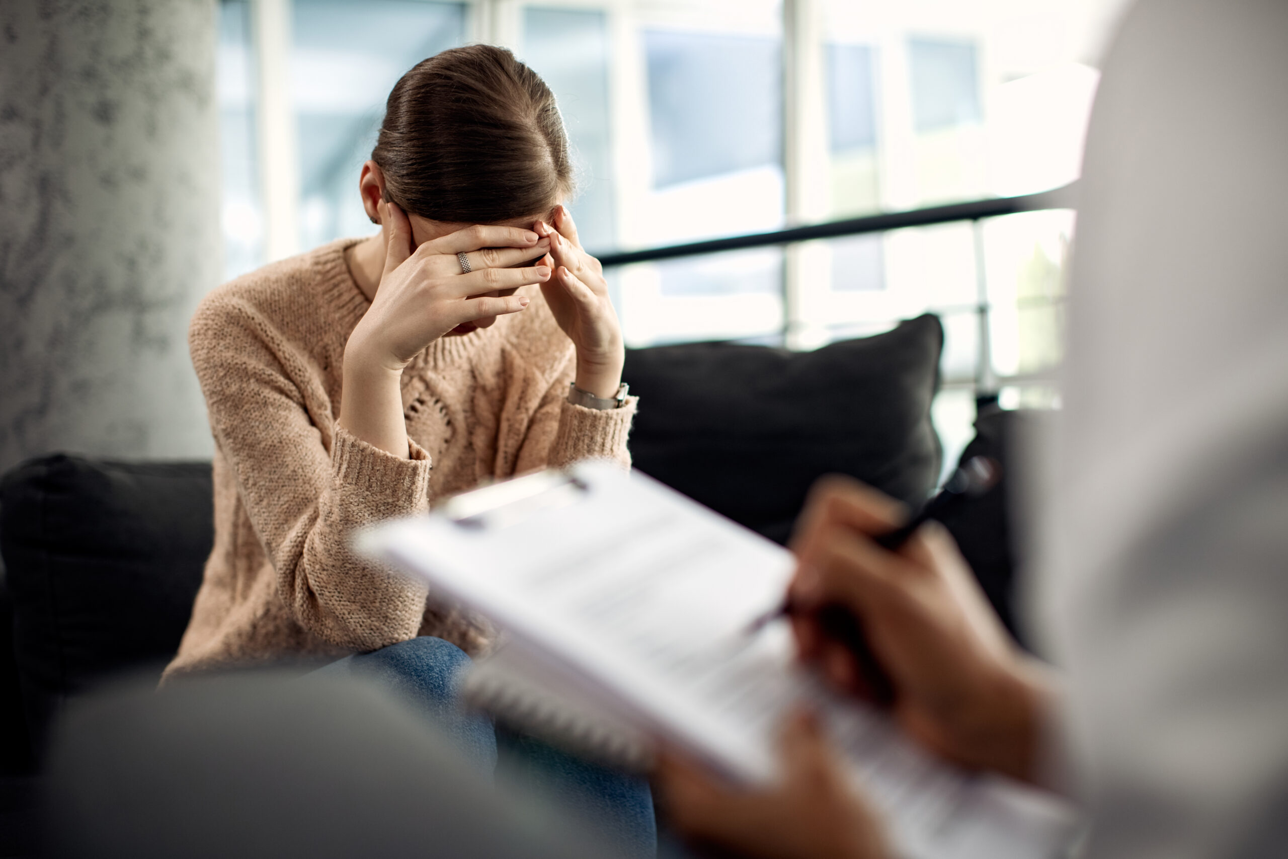 Tratamento de problemas emocionais durante a internação para reabilitação de drogas